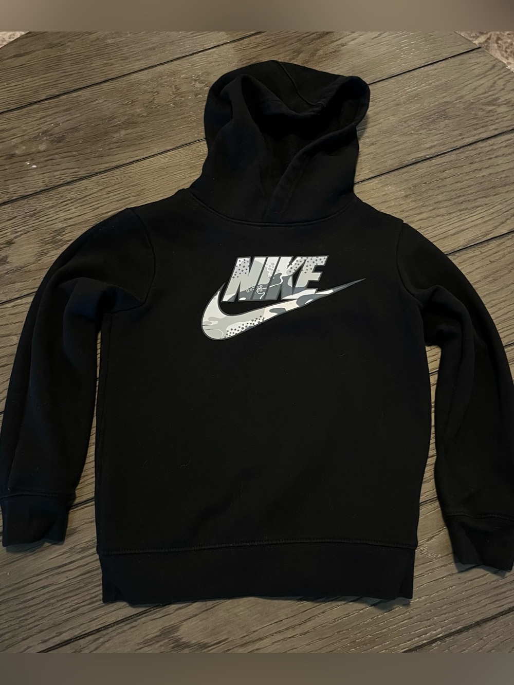 Nike Boy's Black Hooded Pullover Sweatshirt Hoodie Gray Camo Childs Sz 7